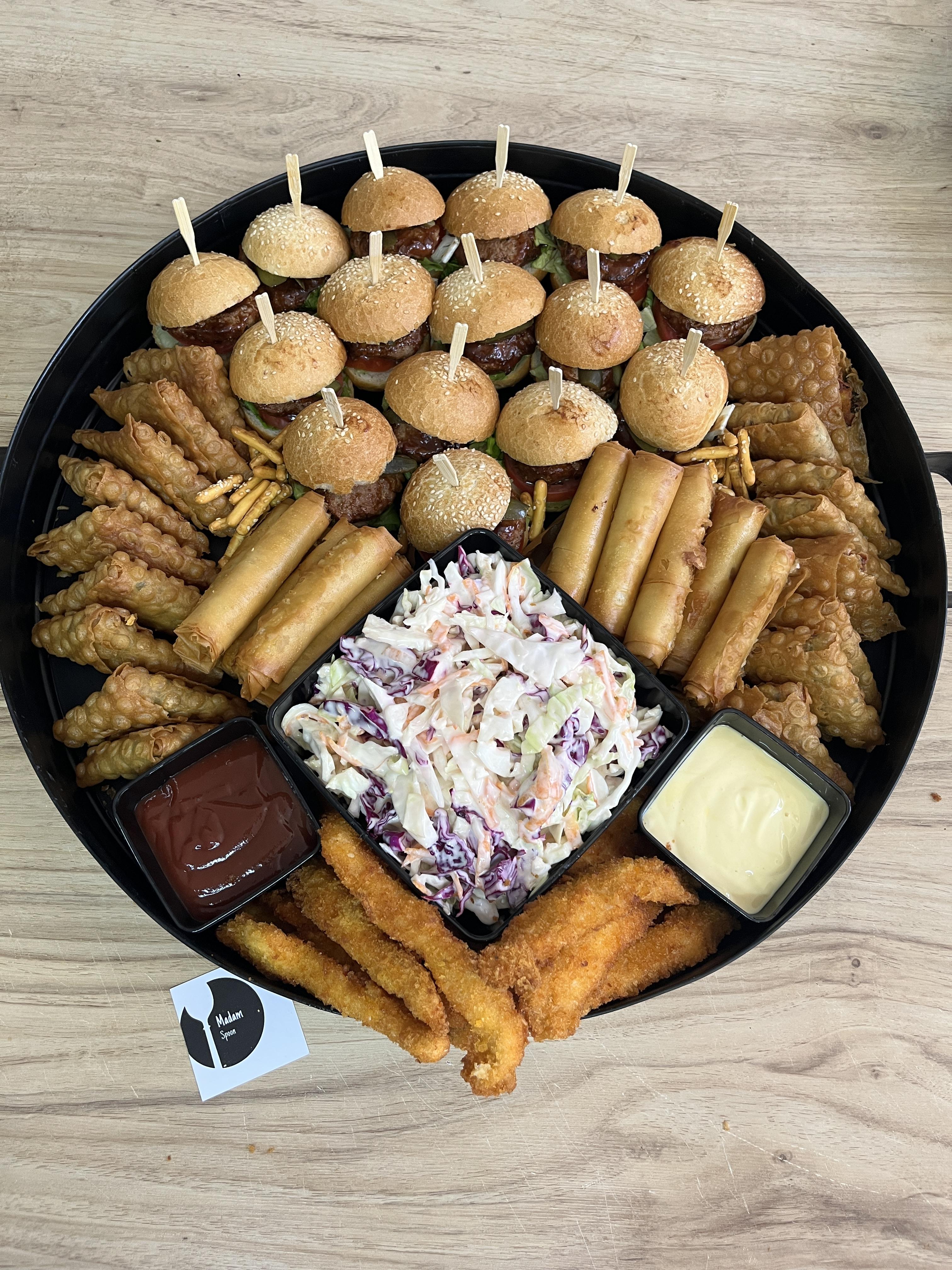 15 kişilik parti tepsisi